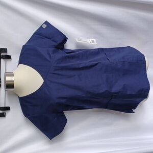 Butter Soft Stretch Navy Blue scrub top SZ M, 22" PTP, 27" L